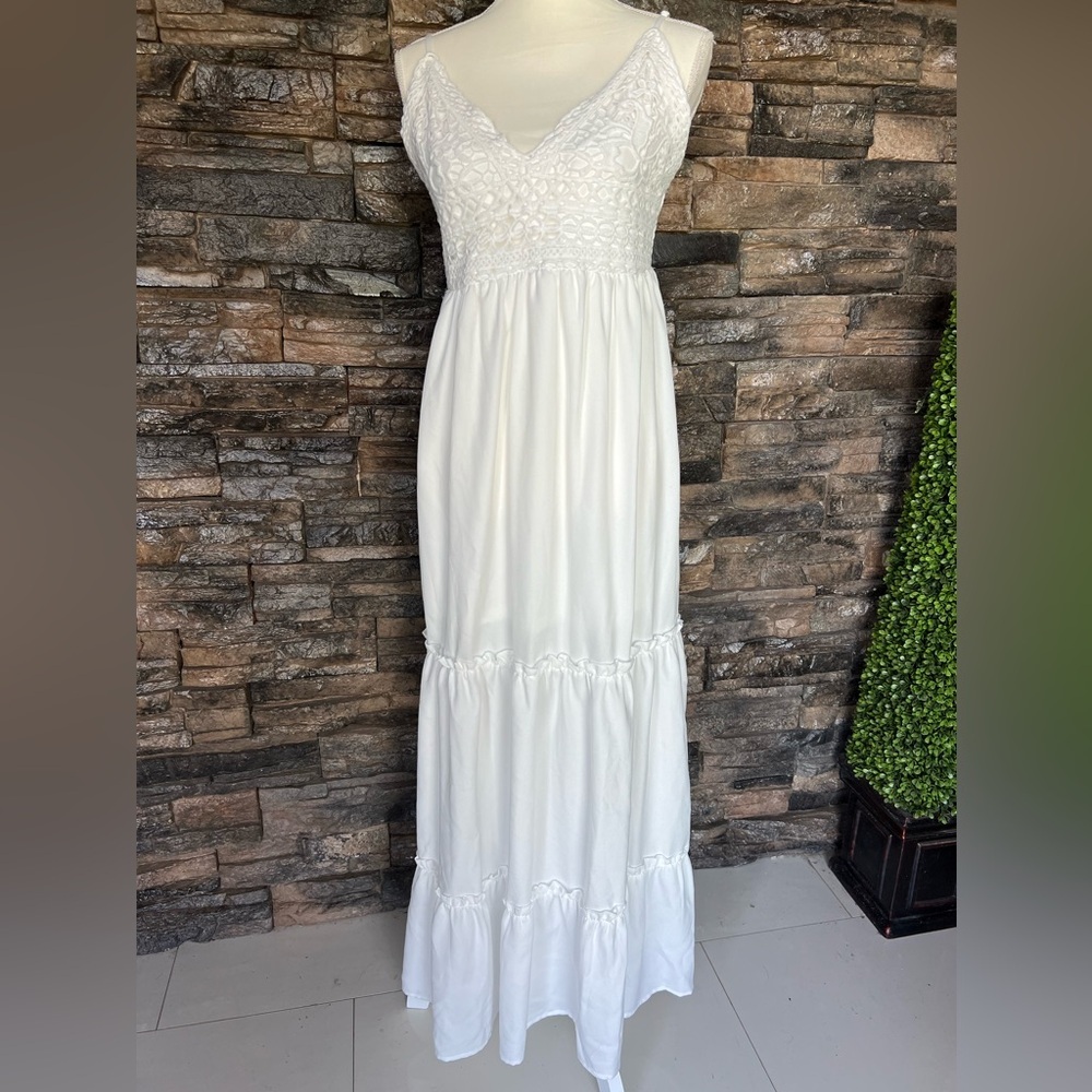 Say What? White Tiered Maxi Sundress Scoop Neck Sleeveless - Picture 5 of 13